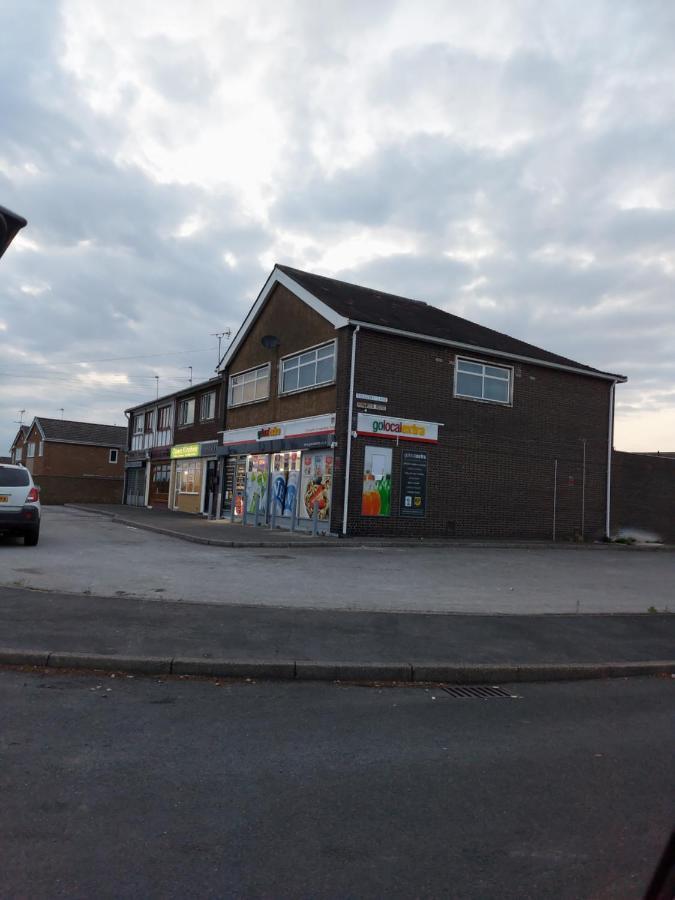 Hilltop Place Suites Near Doncaster Racecourse المظهر الخارجي الصورة