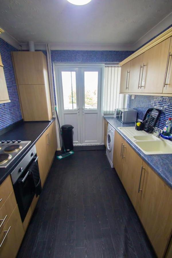 Hilltop Place Suites Near Doncaster Racecourse المظهر الخارجي الصورة