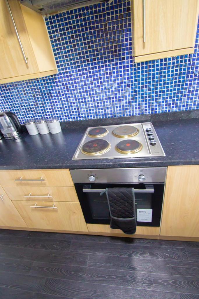 Hilltop Place Suites Near Doncaster Racecourse المظهر الخارجي الصورة